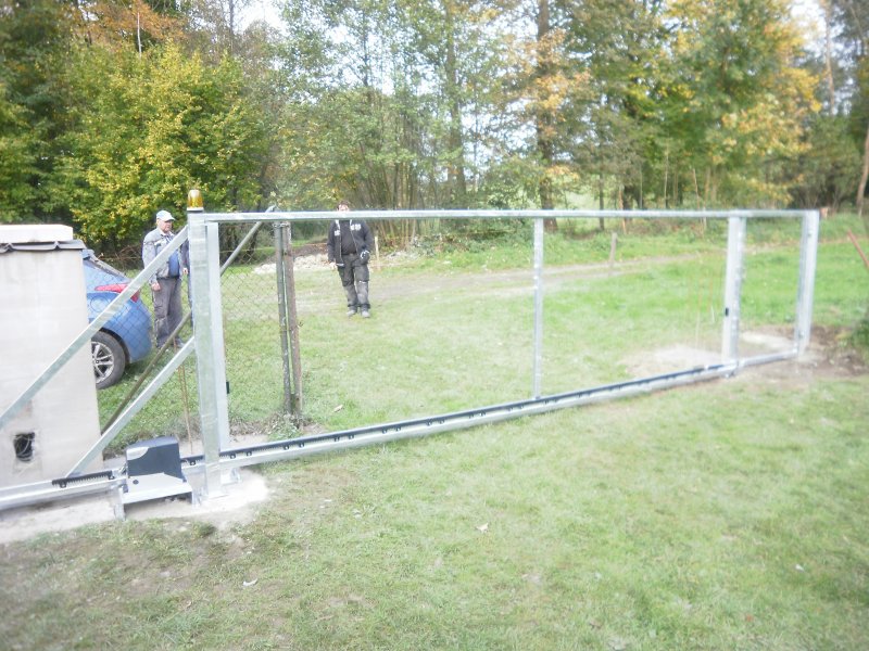 Brána samonosná, Václavovice u lesa