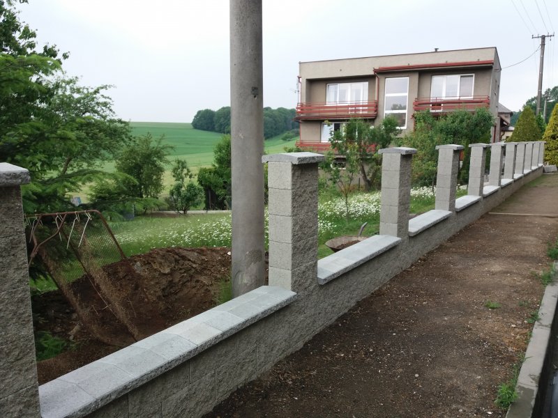 Realizace zděného plotu šilheřovice